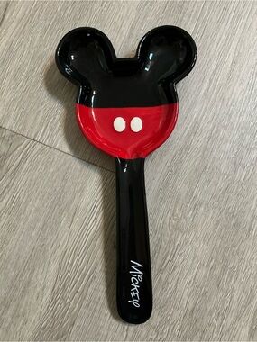 Jerry Leigh Mickey Mouse Black & Red Character Spoon Rest